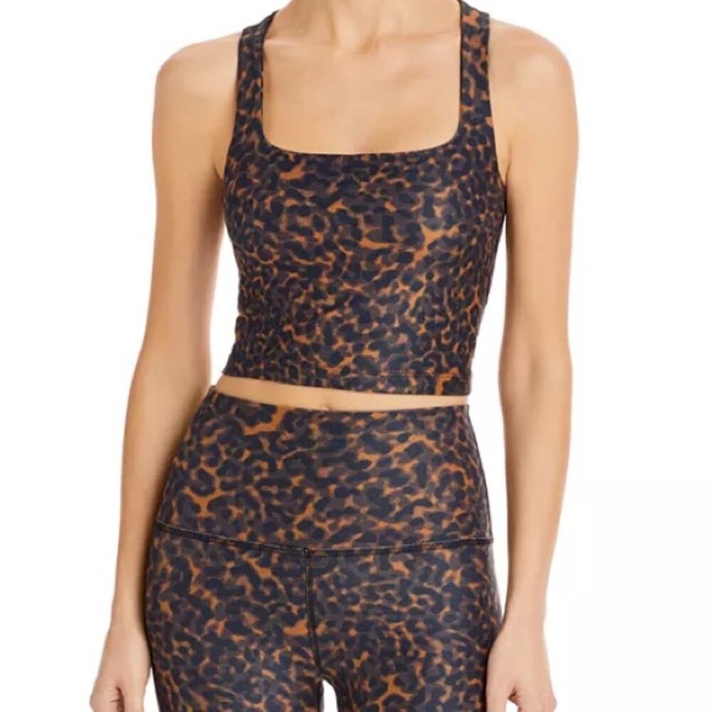 Beyond Yoga square neck leopard print cropped tank top.